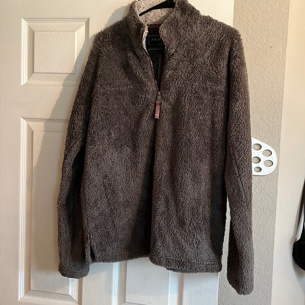 True Grit Pullover size Small (good condition)
